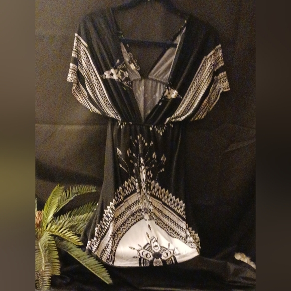 Kimono style blouse/cover-up - Picture 4 of 6